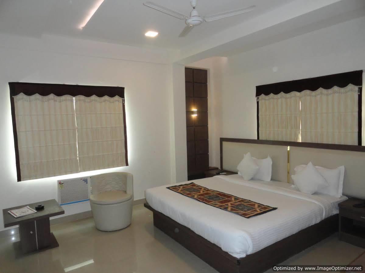 Fabhotel Plus Maniram Palace Agra  Luaran gambar